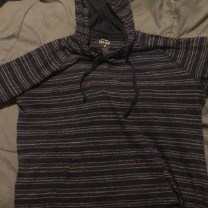 American Eagle Sweatshirt, goes good with Levi’s